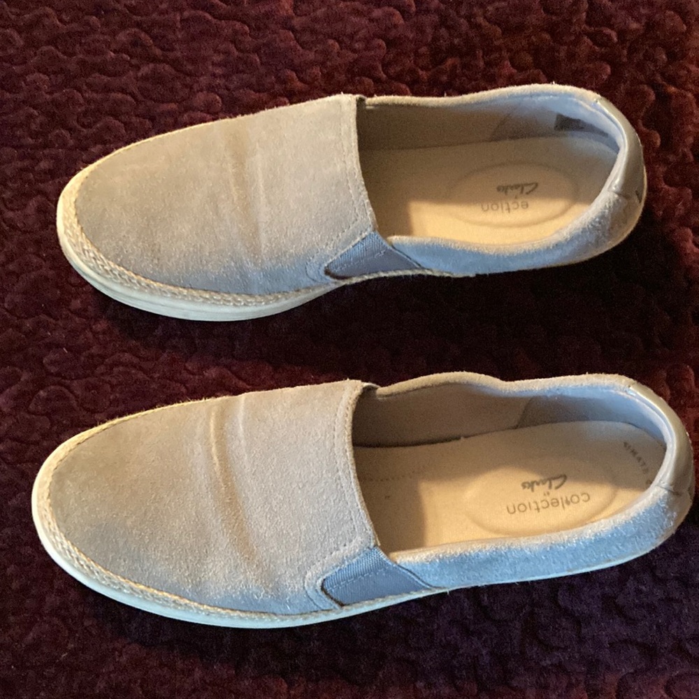 Clarks leather slip in shoes